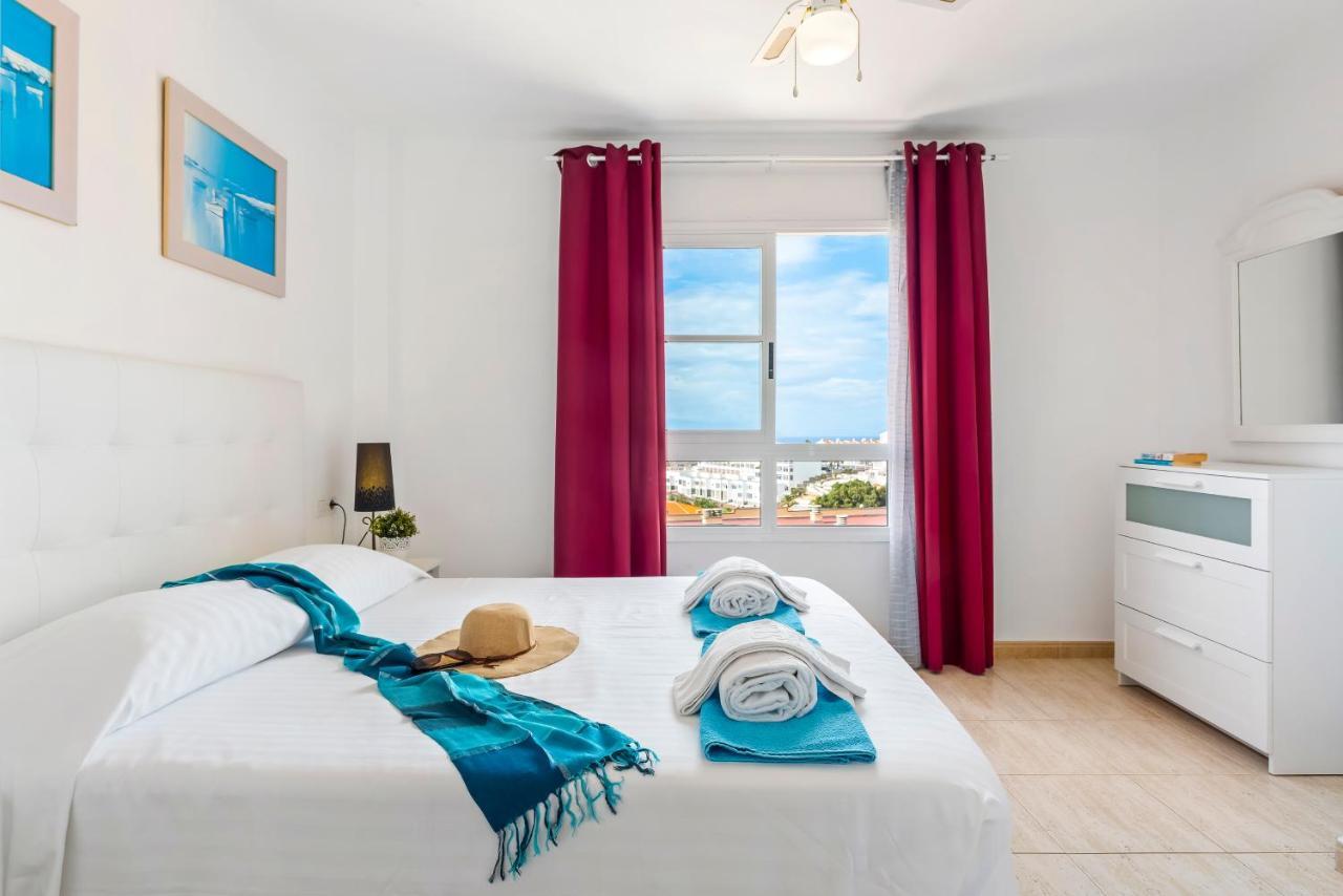 1314 Fabulous 2 Bedroom Accommodation Roof Terrace Callao Salvaje Luaran gambar