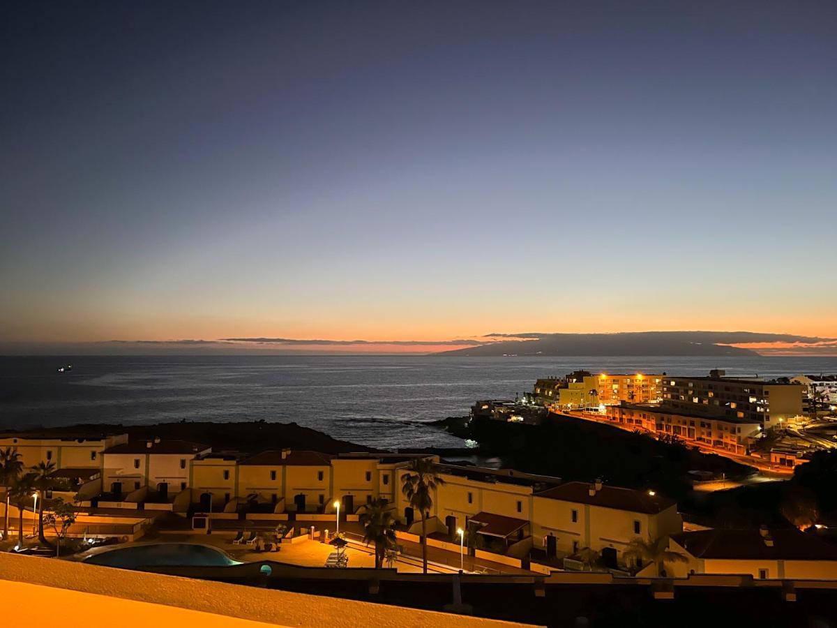 1314 Fabulous 2 Bedroom Accommodation Roof Terrace Callao Salvaje Luaran gambar